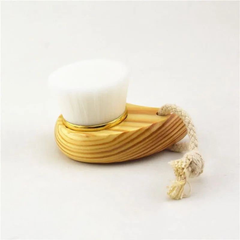 Soft Manual Facial Cleansing Brush - Wood Handle Pore Care Tool