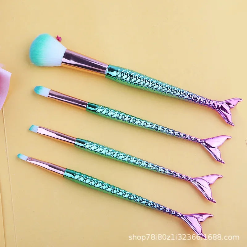 4-Piece Gradient Mermaid Makeup Brush Kit - Face and Eye Set