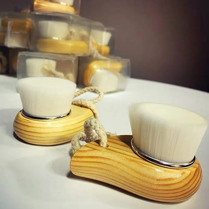 Soft Manual Facial Cleansing Brush - Wood Handle Pore Care Tool