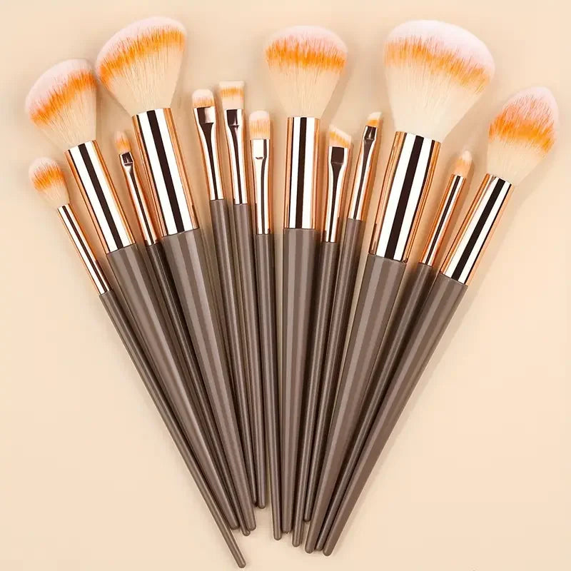 13-Piece Soft Makeup Brush Set - Foundation Blush and Eye Tools