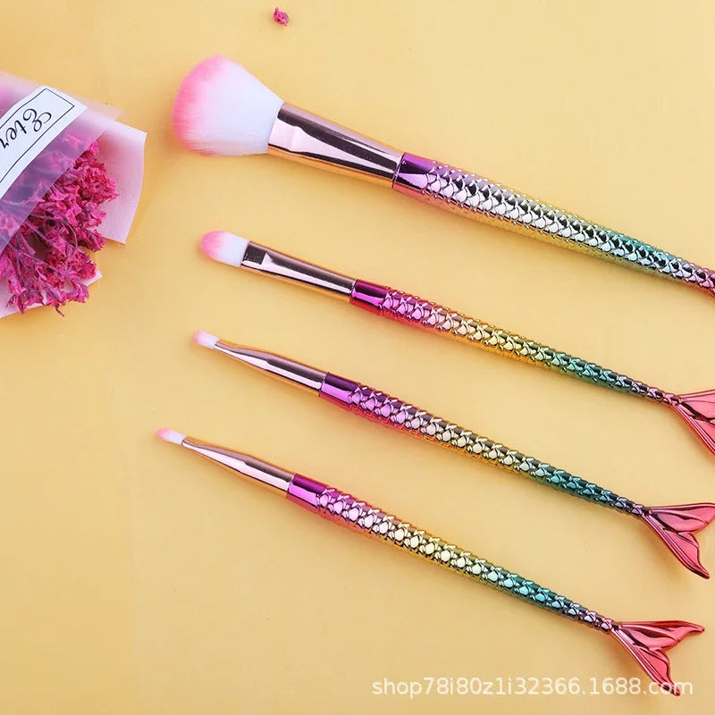 4-Piece Gradient Mermaid Makeup Brush Kit - Face and Eye Set