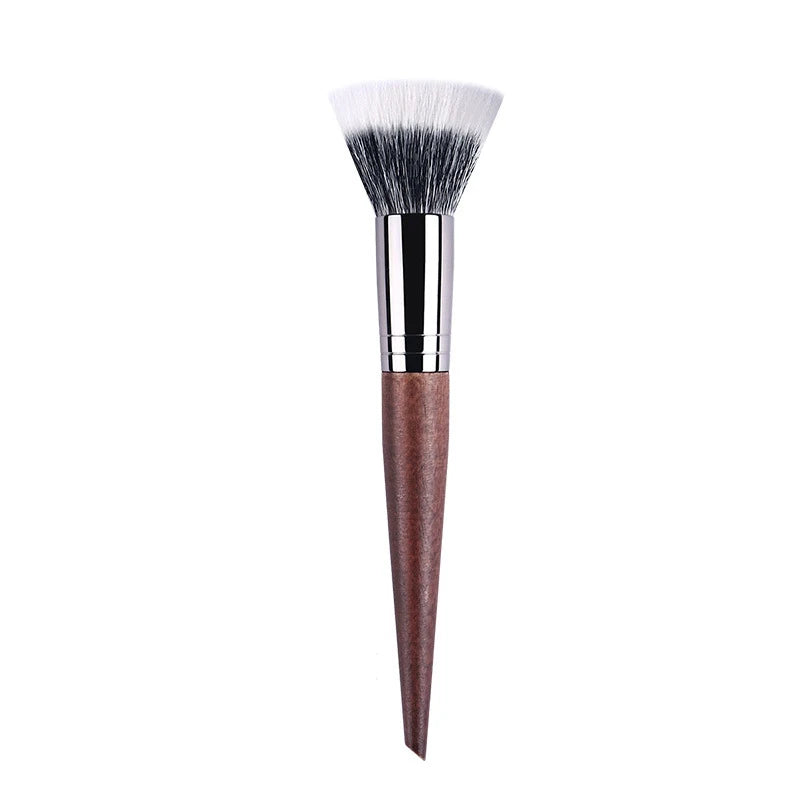 Natural Wood Goat Hair Stippling Brush - Powder and Contour Tool