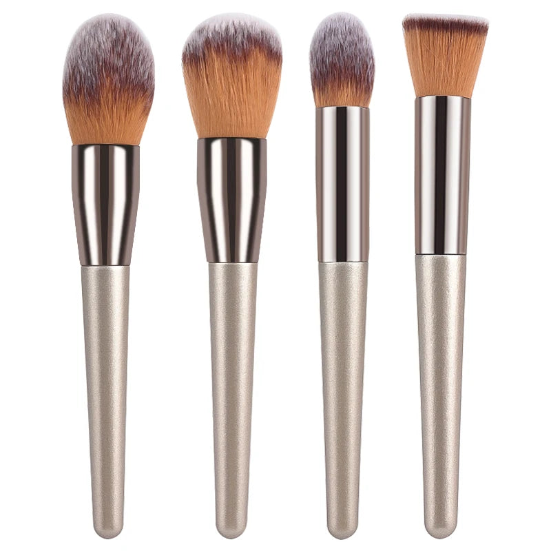 Champagne 14-Piece Makeup Brush Set - Kabuki Blending Beauty Tools