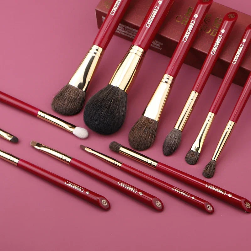 CHICHODO Animal Hair Makeup Brush - Wood Handle Beauty Tool