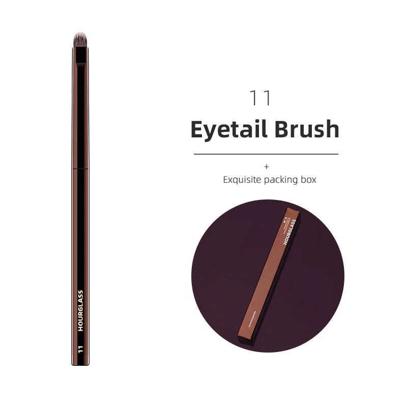 Hourglass-Style Sculpting Makeup Brush - Powder and Eye Tool